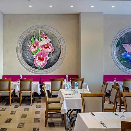 Kairaba Bodrum Princess And تورغوتْريس